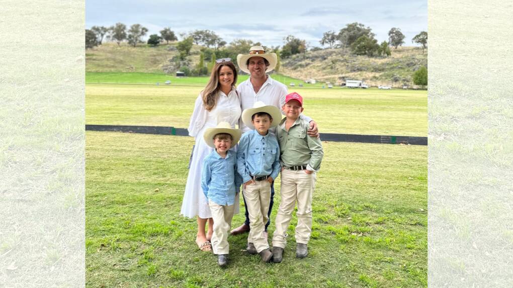 Manildra-based artist Whitney Spicer with husband Tim Spicer and their three children, Darby, Teddy and Finley Spicer. Picture supplied.