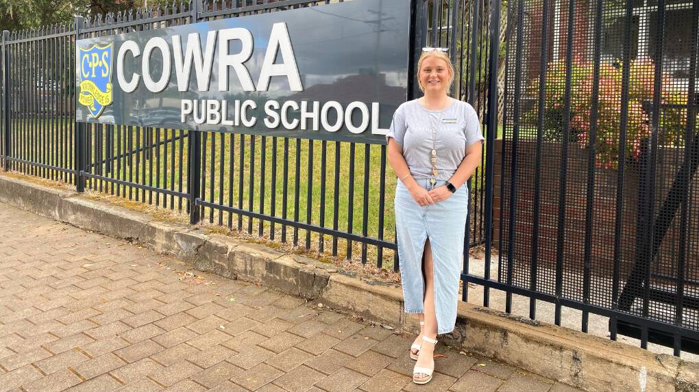 Student learning support officer (SLSO) at Cowra Public School, Caitlyn Boswell adds 'entrepreneur' to list amid Hart & Sol small business launch. Picture supplied.
