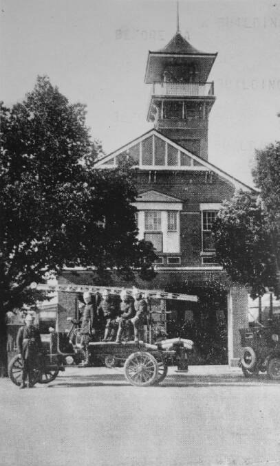 Six firemen and a fire engine outside the Fire Station in Summer Street. Built in 1904, the Orange Fire Station is the fifth oldest station in NSW. Picture taken in 1927. Picture from Central West Libraries