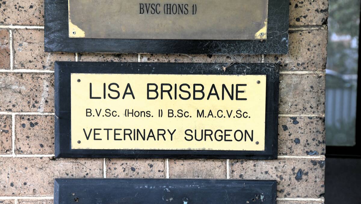 The plaque that sits outside Canobolas Family Vet Hospital. Picture by Carla Freedman