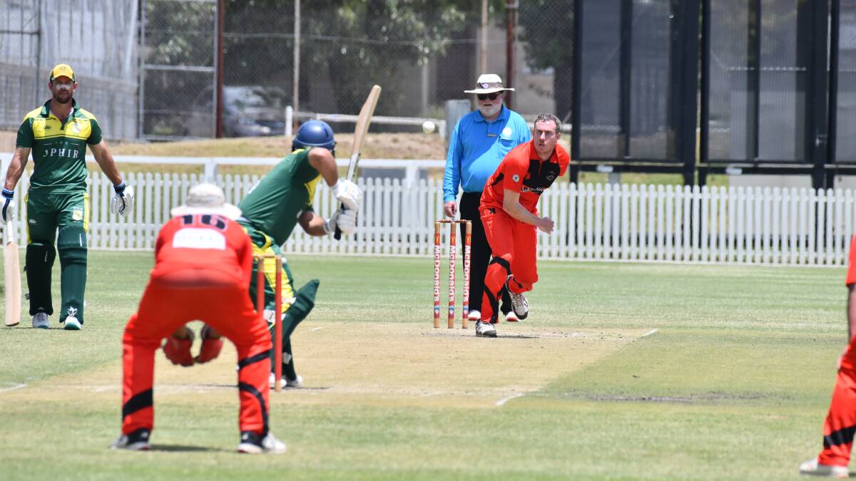 Rowan Dray bowls against Orange CYMS two weekends ago. Picture by Jude Keogh 