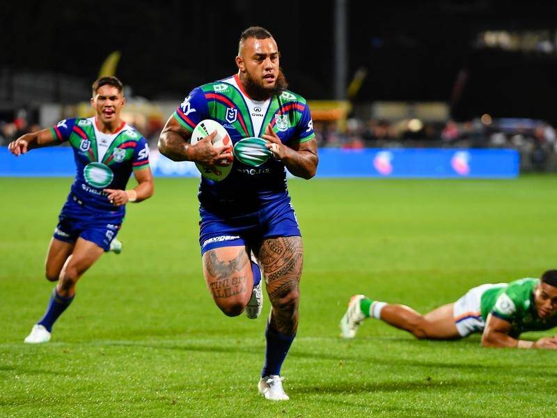 Wayne Bennett has backed rival coach Andrew Webster for dropping Addin Fonua-Blake (pictured). (John Davidson/AAP PHOTOS)