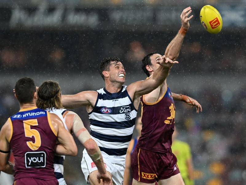 Tom Hawkins will play a club record 356th game for Geelong when they host the Giants. (Darren England/AAP PHOTOS)