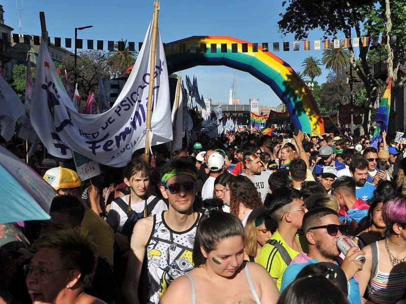 Thousands in Buenos Aires pride parade Central Western Daily Orange, NSW